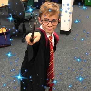 Meet your Posher, Adam